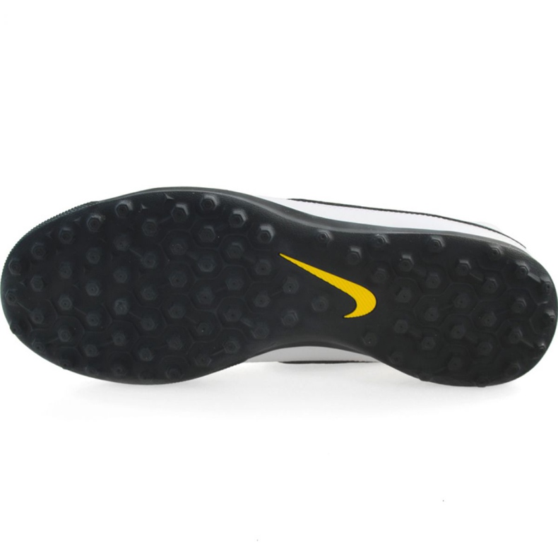 Ghete de fotbal Nike Majestry Tf Jr AQ7896-107 alb alb 1 Ghete de fotbal Nike Majestry Tf Jr AQ7896-107 alb alb 1