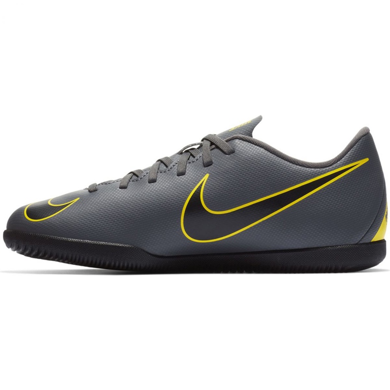 Încălțăminte de interior Nike Mercurial Vapor X 12 Club Ic Jr AH7354-070 gri gri 1