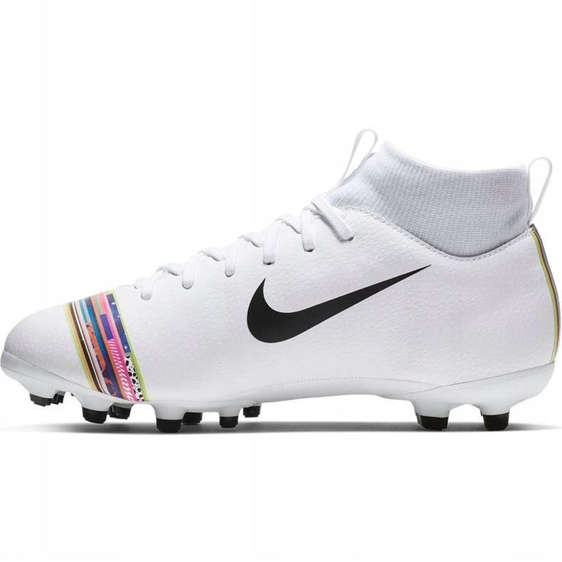 Pantofi de fotbal Nike Mercurial Superfly 6 Academy Mg Jr AJ3111-109 multicolor alb 2