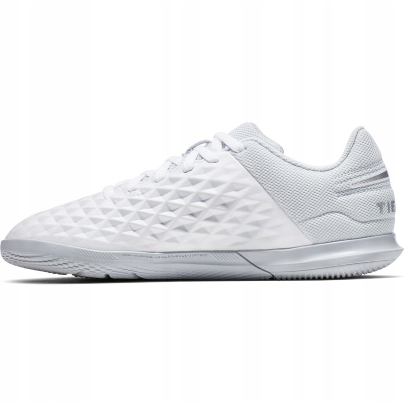 Încălțăminte de interior Nike Tiempo Legend 8 Club Ic Jr AT5882-100 alb alb 2