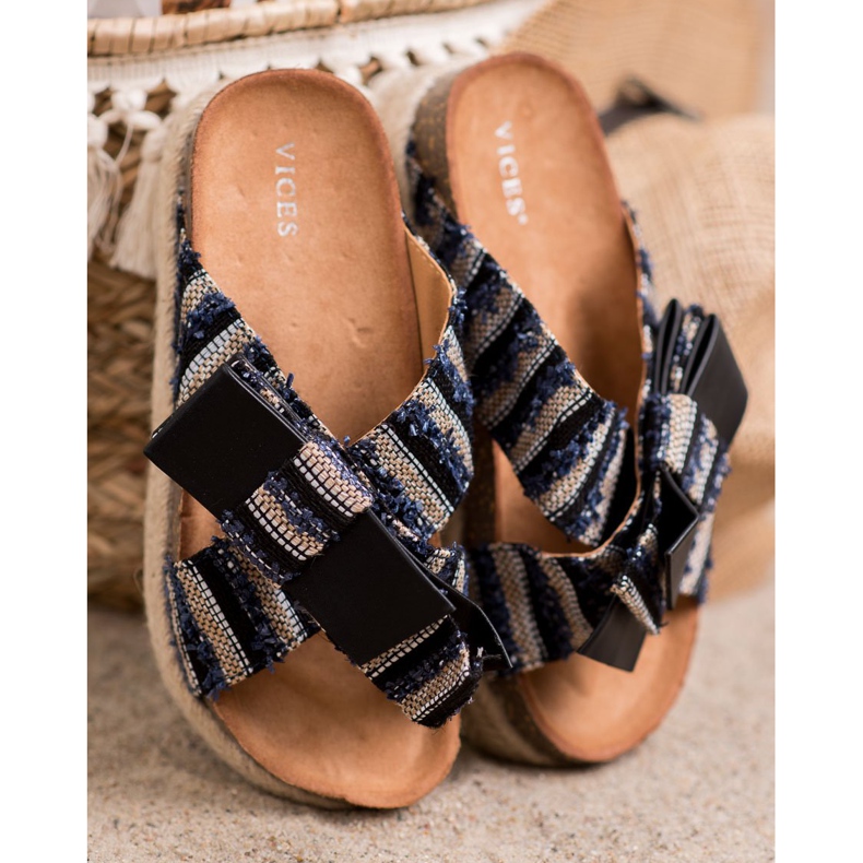 Vices Papuci de casă pe platformă negru 2