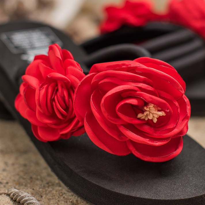SHELOVET Flip-flops ușoare cu flori negru 1