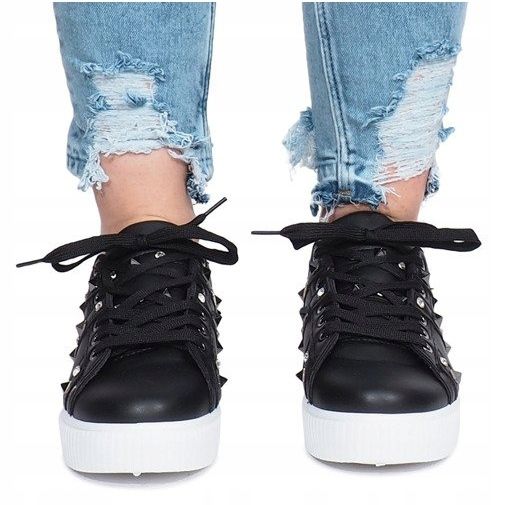 Adidași negri cu știfturi Montpellier negru 1