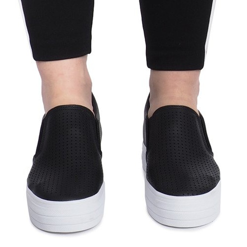 Adidași negri cu deschidere pe o pană Rockvale negru 1