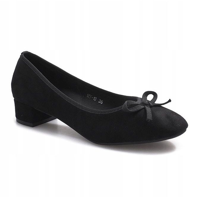 Pompele negre pe postul Espanola negru 1