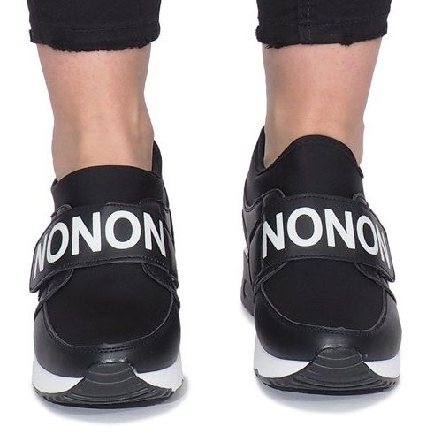 Adidași sport negri pe pană Monon negru 1 Adidași sport negri pe pană Monon negru 1