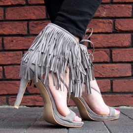 Sandale pe toc înalt cu franjuri Boho 8125 Grey gri 1