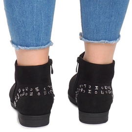 Cizme din piele de căprioară cu știfturi 30696 Negru 2