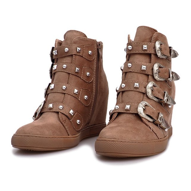 Adidași din piele de căprioară roz cu catarame Maya maro 2