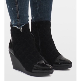 Cizme elegante pe pană 1455 negru 1 Cizme elegante pe pană 1455 negru 1