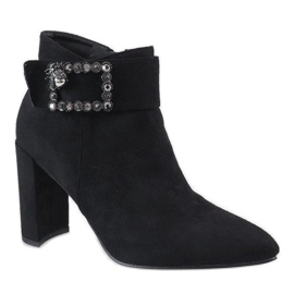 Ghete izolate negre 58-579 negru 1