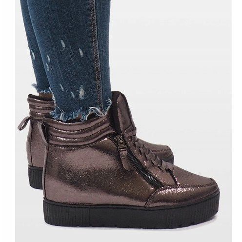 Adidași cu izolație maro BB-1652 2 Adidași cu izolație maro BB-1652 2