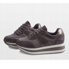 Adidași gri pe platforma 99-09 4