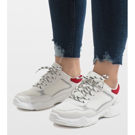 Pantofi sport albi YM-31 1 Pantofi sport albi YM-31 1