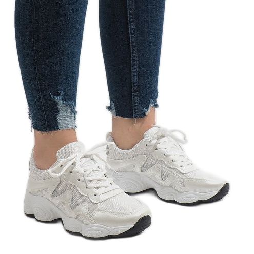 Pantofi sport de modă albi KB-153 2 Pantofi sport de modă albi KB-153 2