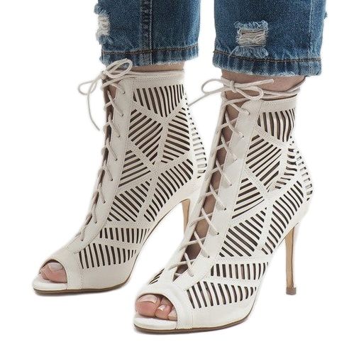 Cizme albe pe pin 1610-225 1