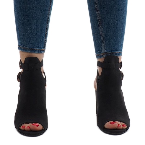 Cizme negre pe post 173-853 negru 2 Cizme negre pe post 173-853 negru 2