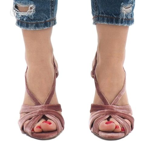 Sandale cu toc înalt din piele de căprioară roz 9095-138 2 Sandale cu toc înalt din piele de căprioară roz 9095-138 2