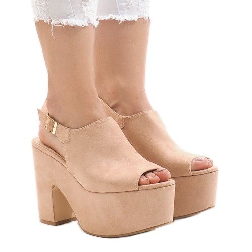 Sandale roz pe un bloc masiv 8263CA 1