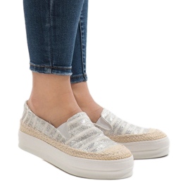 Adidași albi albi pe platforma GH001 2