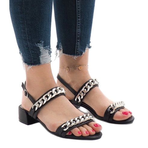 Sandale negre cu toc înalt 77-15 negru 1 Sandale negre cu toc înalt 77-15 negru 1