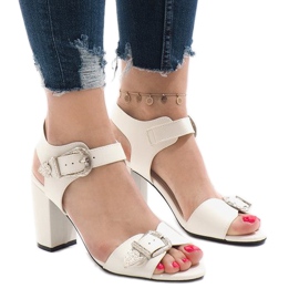Sandale albe cu toc înalt 173-855 1