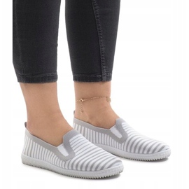 Adidași cu dungi gri XJ-2909 1