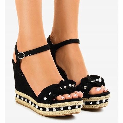 Sandale cu pană neagră perle 2445 negru 1 Sandale cu pană neagră perle 2445 negru 1