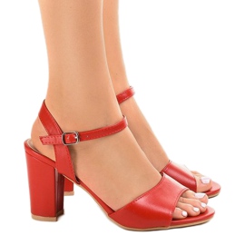 Sandale roșii deschise pe stâlpul FZ583 roșu 1