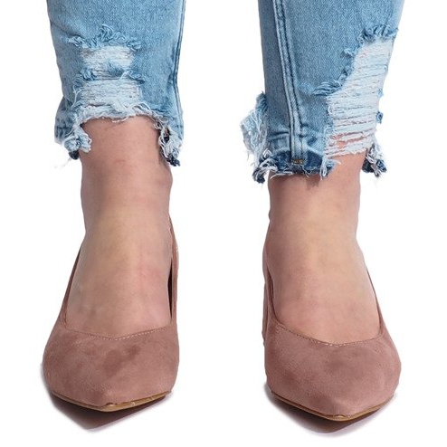 Pompe roz pe Stâlpul Inimii 1