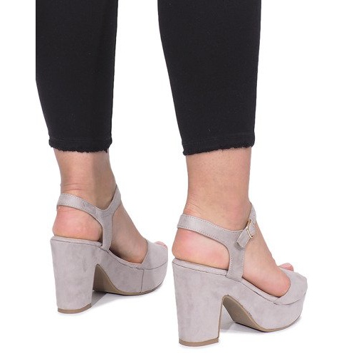 Sandale gri de la postul Boiset 1