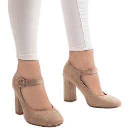 Pompele bej pe stâlpul M083 1