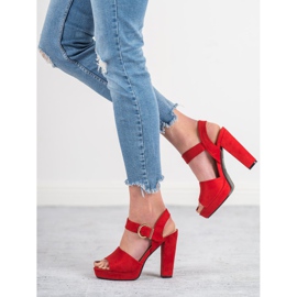 SHELOVET Sandale roșii pe platformă roșu 2