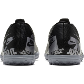 Pantofi de fotbal Nike Mercurial Vapor 13 Club Tf Jr AT8177 001 negru 4