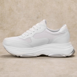 Ideal Shoes Adidași de culoare albă deschisă 1