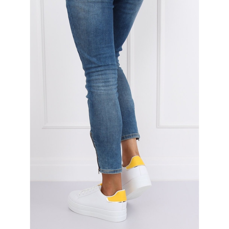 Adidași cu talpă albă și galbenă B0-31 ALB / GALBEN 2