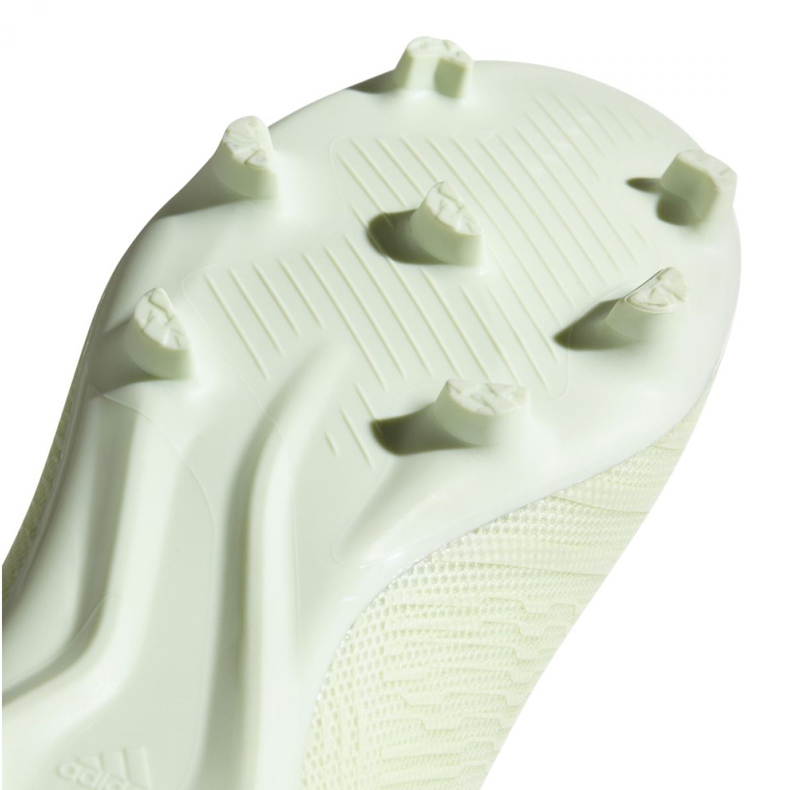 Ghete de fotbal Adidas Nemeziz 17.3 Fg M CP8989 verde verde 1