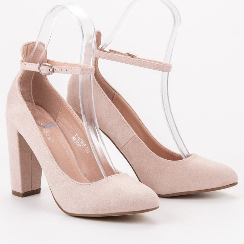 Ideal Shoes Pompele fixate cu cataramă maro 1