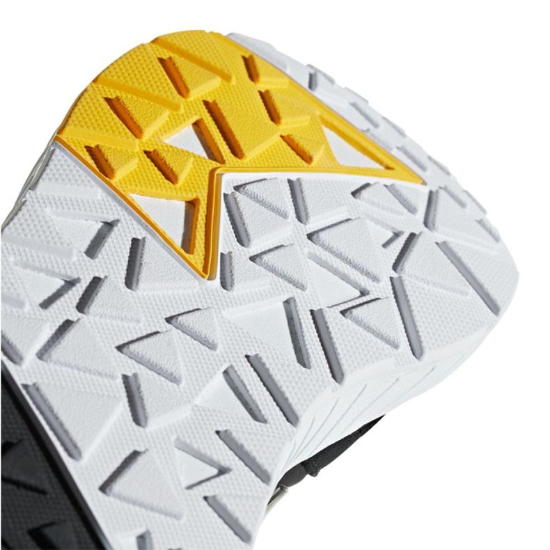 Pantofi Adidas Questarstrike Mid M G25773 negru 2 Pantofi Adidas Questarstrike Mid M G25773 negru 2