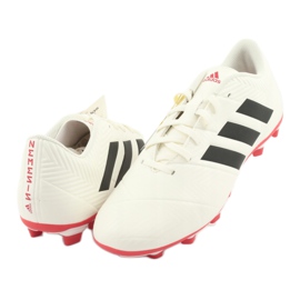 Ghete de fotbal Adidas Nemeziz 18.4 FxG M D97992 bej 3