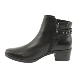 Cizme de piele pentru femei Caprice cu știfturi 25433 Negru 2