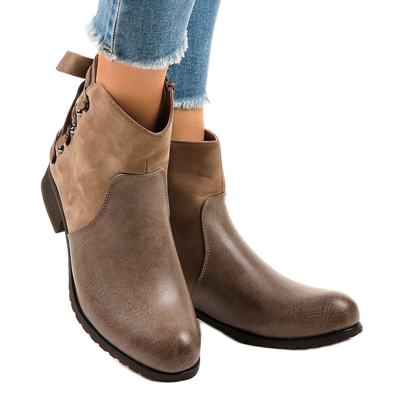 Cizme izolate din piele de căprioară C562 multicolor verde 1 Cizme izolate din piele de căprioară C562 multicolor verde 1