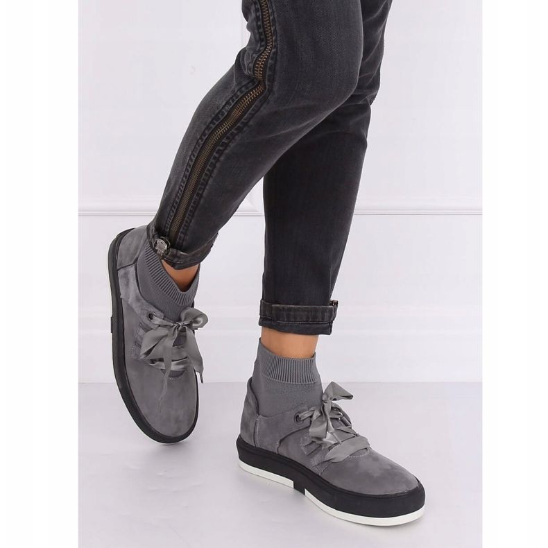 Adidași gri CH-95 Gri 1