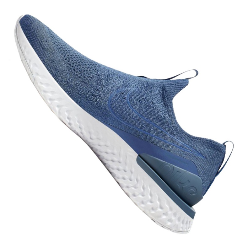 Pantofi Nike Epic Phantom React Flyknit M BV0417-401 albastru 1
