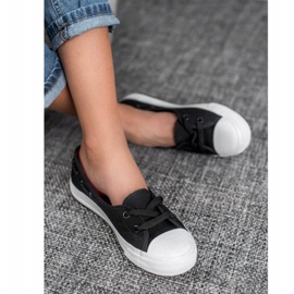 J. Star Adidași scăpați cu stil negru 2 J. Star Adidași scăpați cu stil negru 2