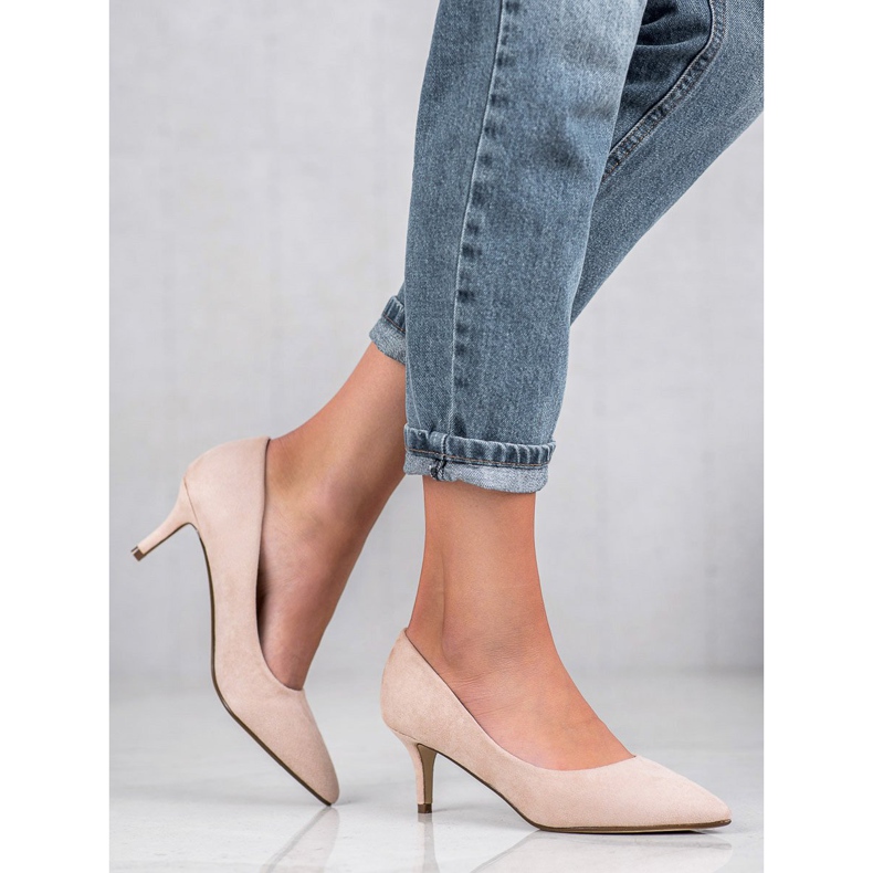 Ideal Shoes Pompe confortabile pe un ac maro 2