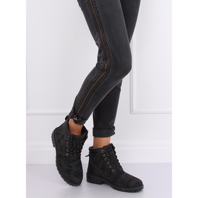 Cizme din lemn pentru femei camo W-3033 Blackcamuflage negru 1 Cizme din lemn pentru femei camo W-3033 Blackcamuflage negru 1