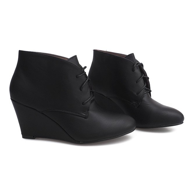 Pene pe cizme cu pene 1177B Negru 2