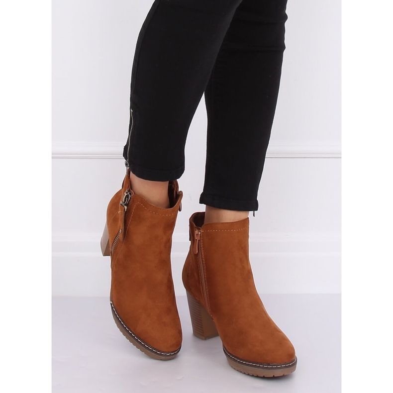 Camel 8B856 Cizme cu toc înalt din piele camel maro 1