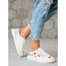 Bestelle Încălțăminte sport cu patch-uri alb 1